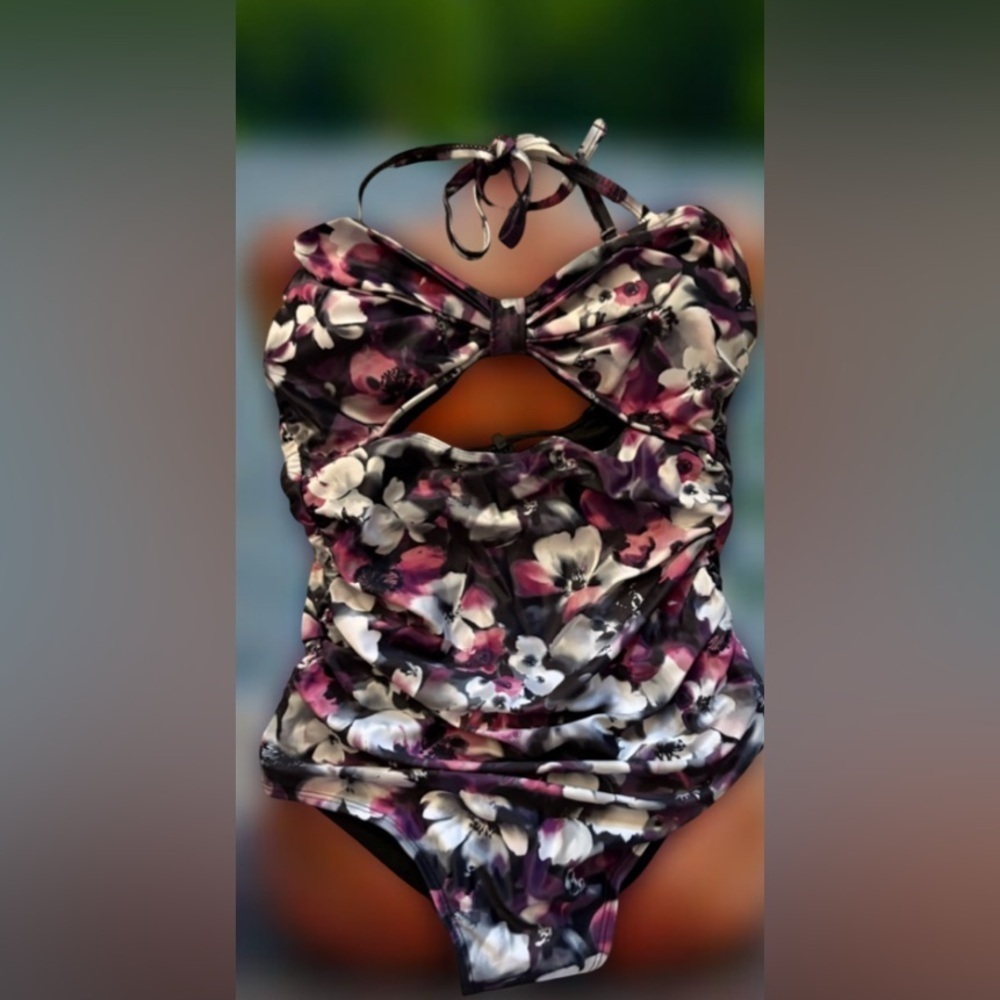 New -Cut Out Floral Halter 1 Piece Swimsuit 
Tummy  control removable padded bra